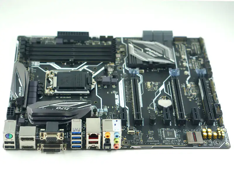 Základní deska Asus Z170-PRO GAMING/AURA