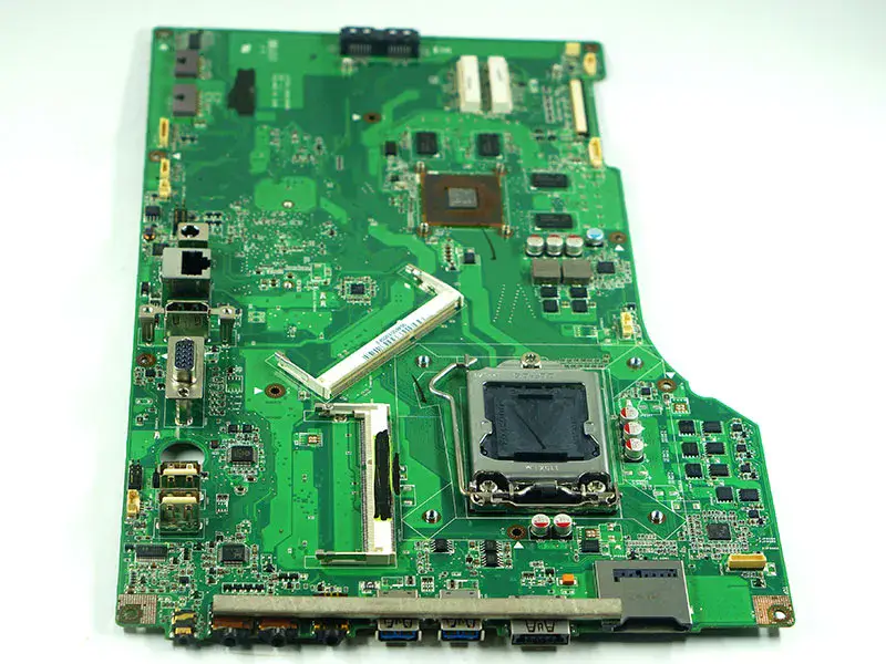 Základní deska Asus ET2701I2072I