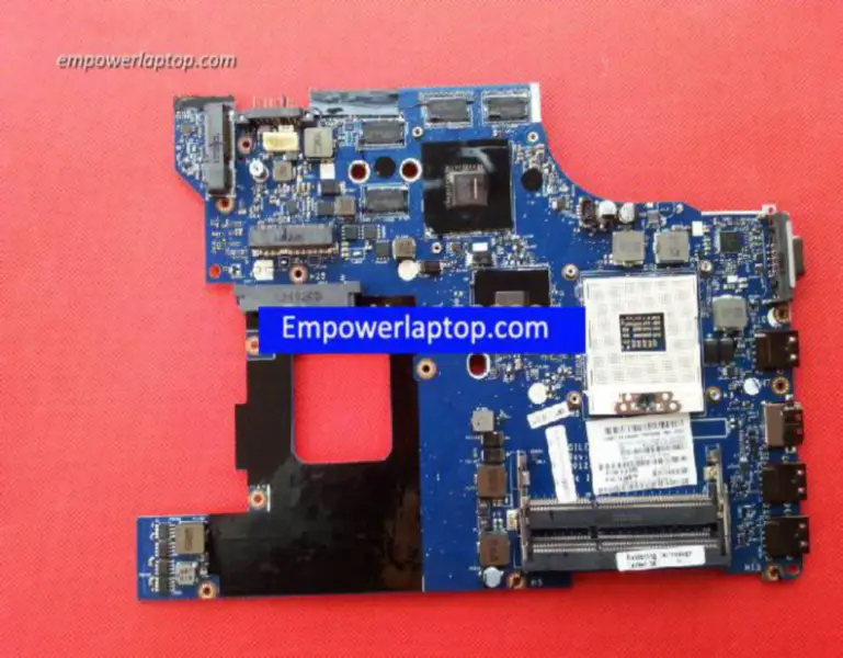Lenovo E530 FRU: 04Y1216 QILE2 LA-8133P Základní deska