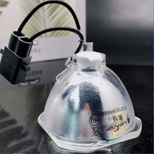 Nová žárovka do projektoru EPSON EB-420