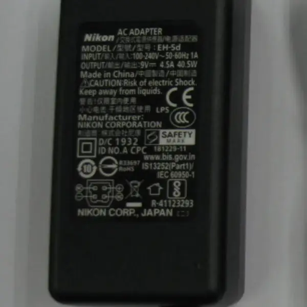 Síťový adaptér Nikon EH-5D