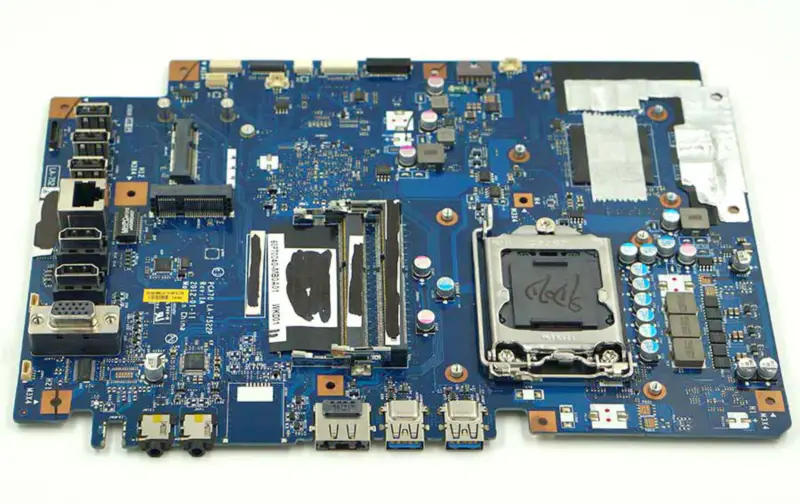 Základní deska Asus ET2410i