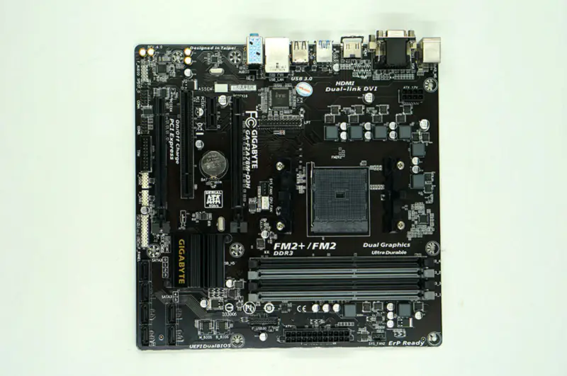 Základní deska Gigabyte GA-F2A78M-D3H FM2+ DDR3