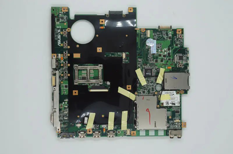 Základní deska Asus F5GL