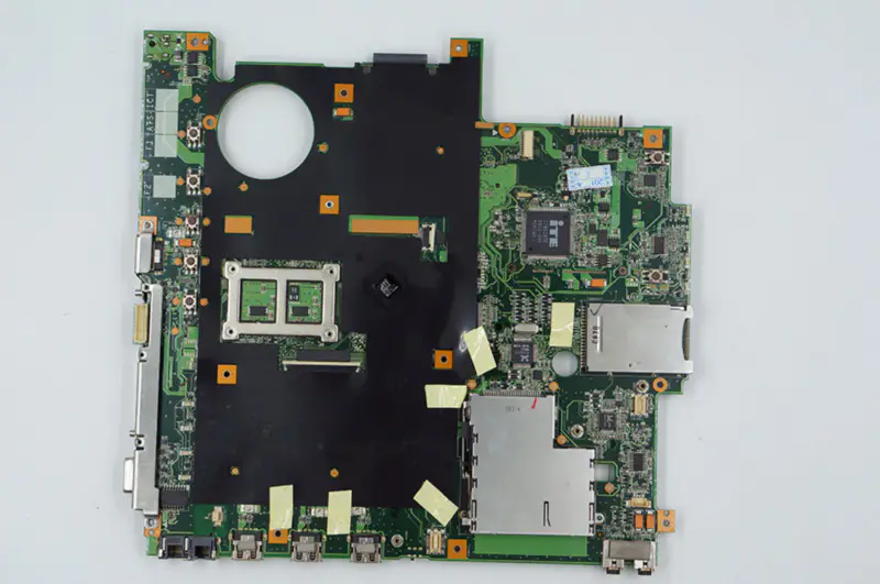 Základní deska Asus F5R