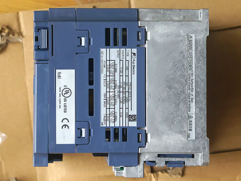 Modul PLC Mitsubishi FRN2.2E2S-4J