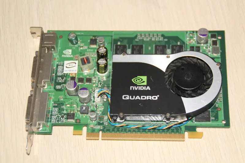 Grafická karta Quadro FX1700 512M PCI-E DVI*2