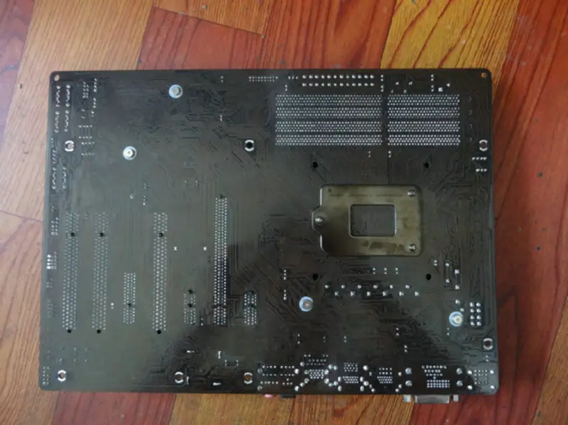 Výkonná základní deska Asrock Fatal1ty H87