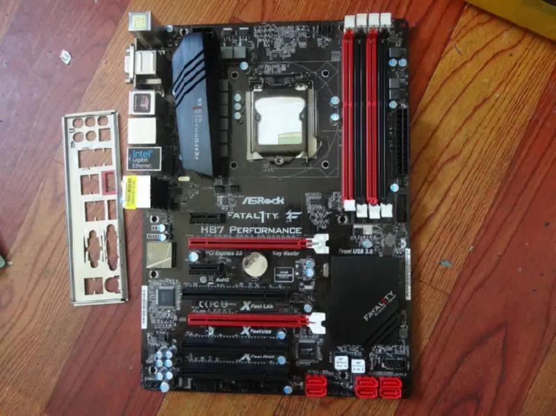 Výkonná základní deska Asrock Fatal1ty H87
