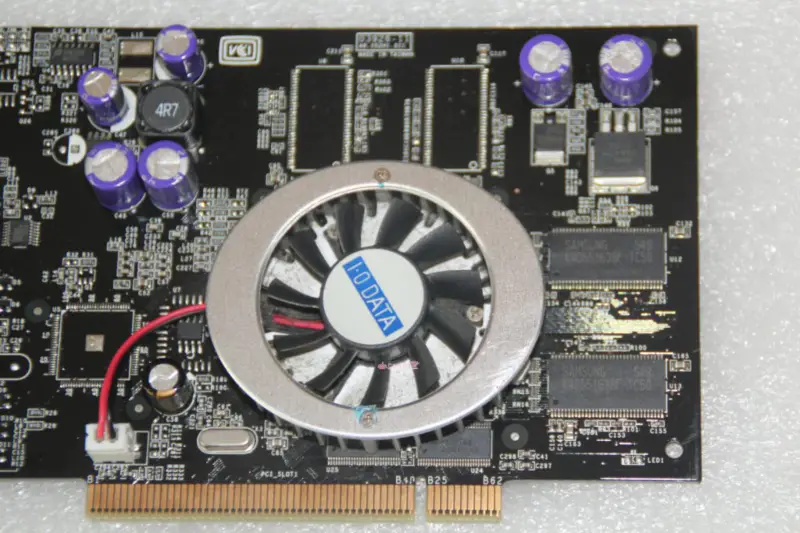 Grafická karta GeForce Original GA-5200X/PCI 128M DVI VGA Grafická karta