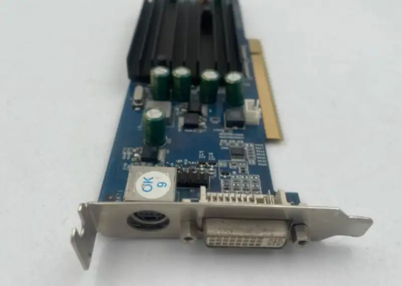 Grafická karta Geforce GA-6200A 128M PCI