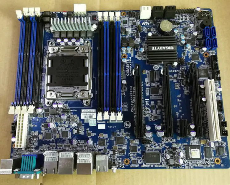 Gigabyte GA-6PXSV4 6PXSV4 LGA2011 Gigabitová serverová základní deska s podporou E5 V1/V2