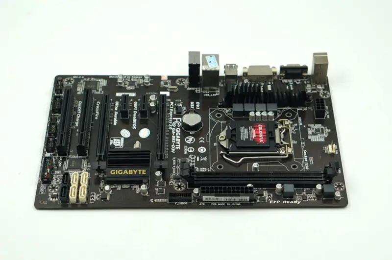 Základní deska Gigabyte GA-B85-D3V B85-D3V B85 LGA 1150 ATX
