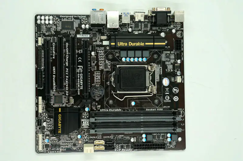 Základní deska Gigabyte GA-B85M-D3H