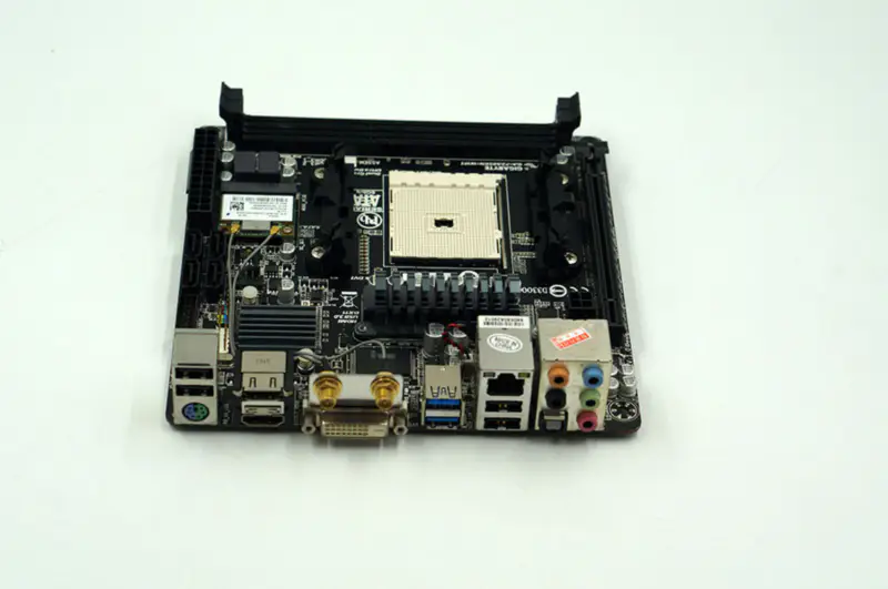 Základní deska Gigabyte GA-F2A85XN-WIFI F2A85XN-WIFI A85X FM2 Mini-ITX