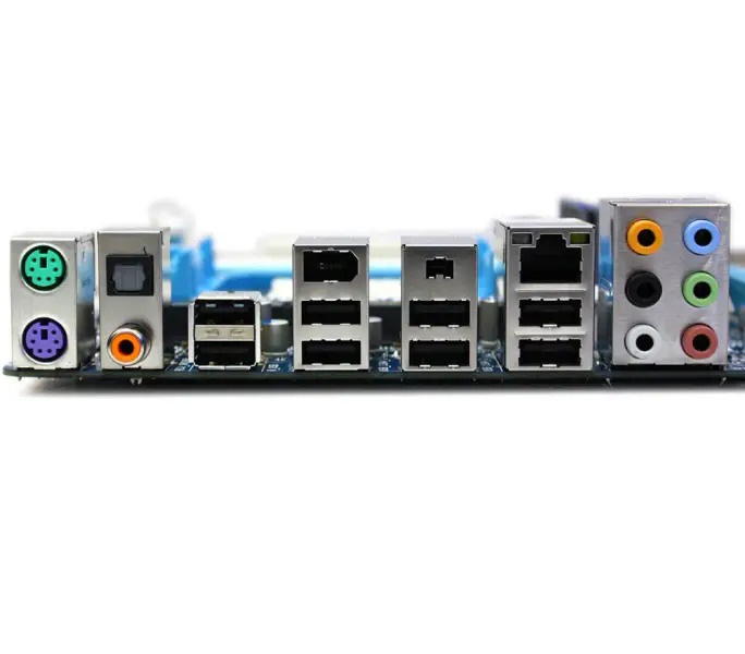 Základní deska Gigabyte GA-MA770T-UD3P