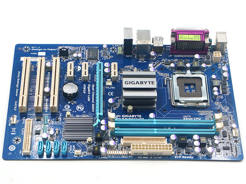 Základní deska Gigabyte GA-P41T-D3P