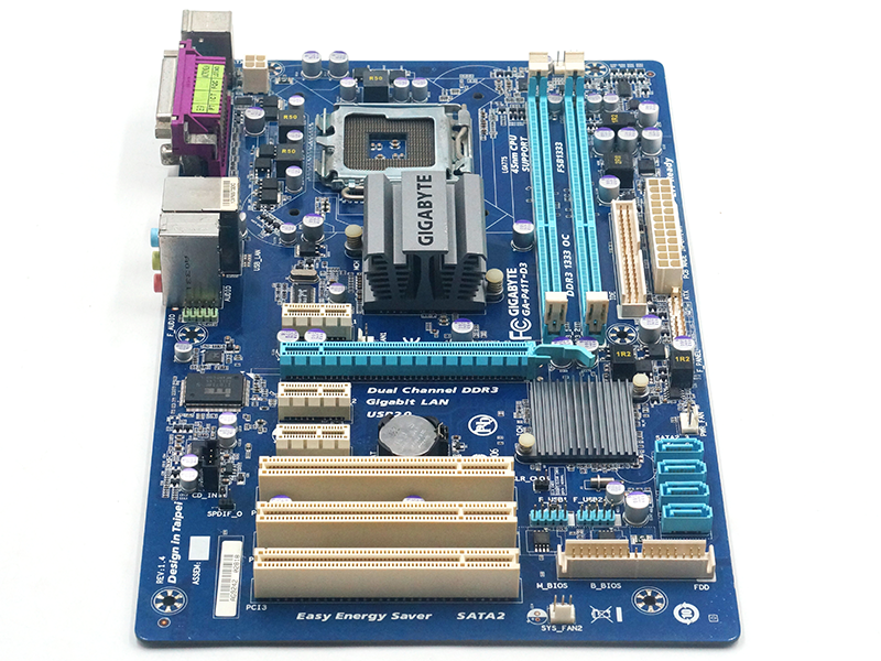 Základní deska Gigabyte GA-P41T-D3P