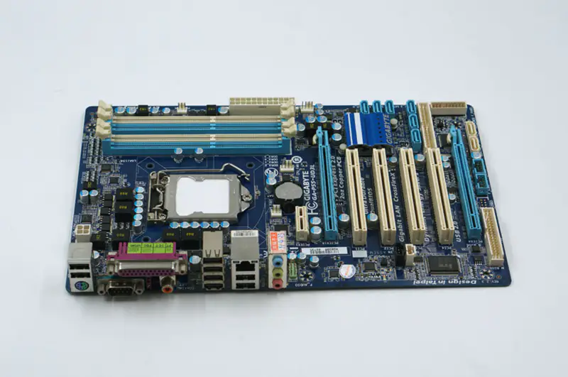 Základní deska Gigabyte GA-P55-UD3L P55 P55-UD3L LGA 1156
