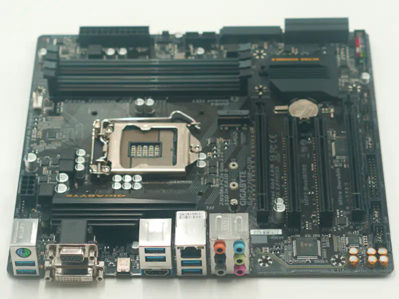 Základní deska Gigabyte GA-Z270M-D3H