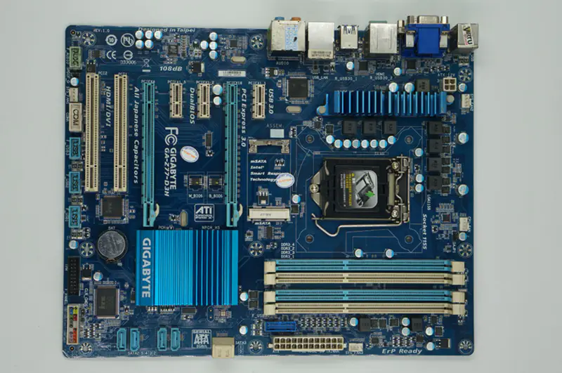 Základní deska Gigabyte GA-Z77-D3H LGA 1155