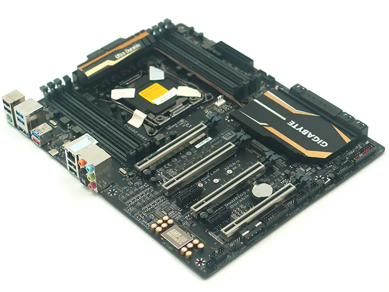 Základní deska Gigabyte Ga-X99P-SLI