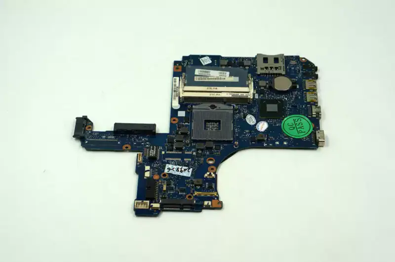 Toshiba SATELLITE S55-A5295 S55 H000057570 Základní deska