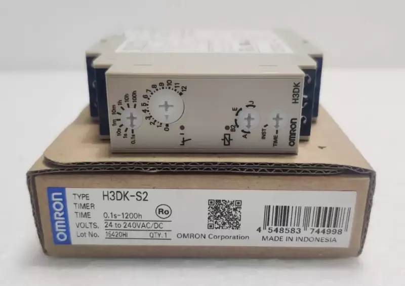 Omron H3DK-S2 Time relay 24-240VAC/DC 3