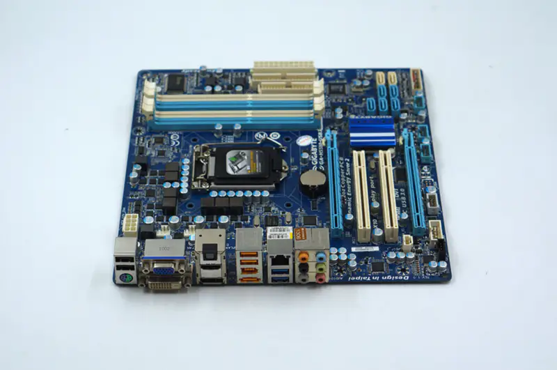 Základní deska Gigabyte GA-H55M-USB3 H55M-USB3