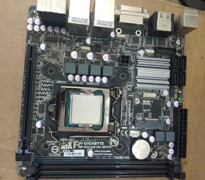 Základní deska Gigabyte GA-H87N-WIFI