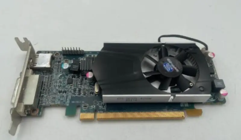 Grafická karta HD6570 1G