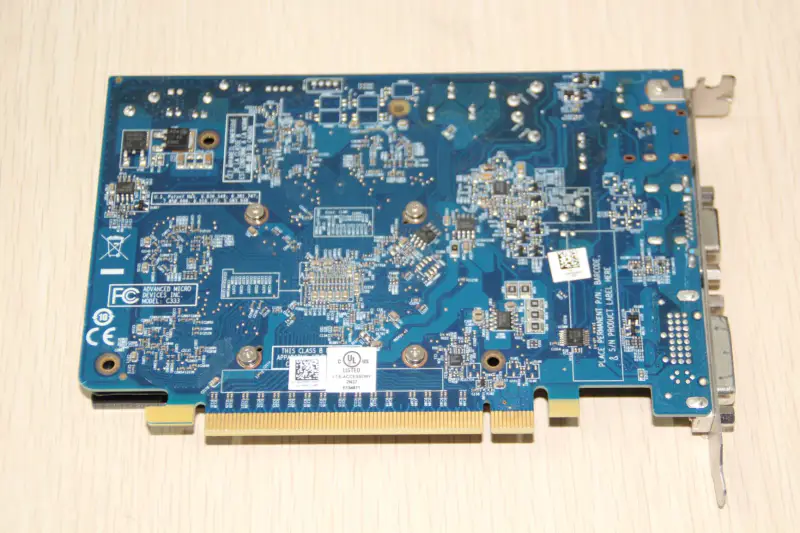 Grafická karta DELL AMD HD6670 1G DDR5 128bitů DP HD