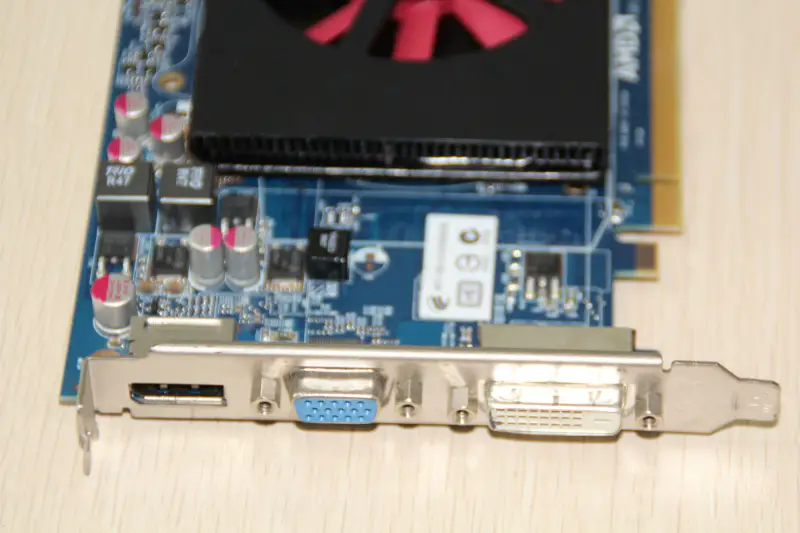 Grafická karta DELL AMD HD6670 1G DDR5 128bitů DP HD