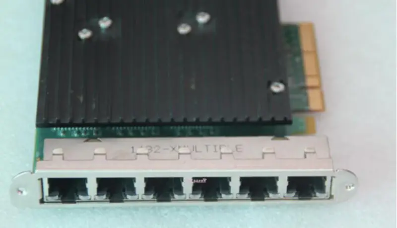 LEBEL TRACKING KAPTON připojený k průmyslové základní desce I350-T6 82580 6 PCIe Ethernet Adapter