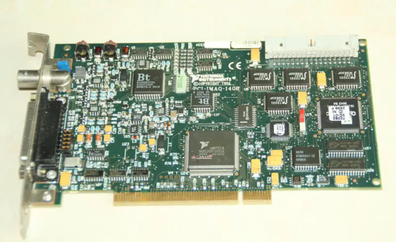 Zachytávací karta NI IMAQ PCI-IMAQ-1408