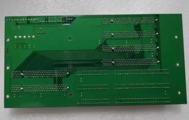 Volkswagen Industrial IMB-6P Základní deska