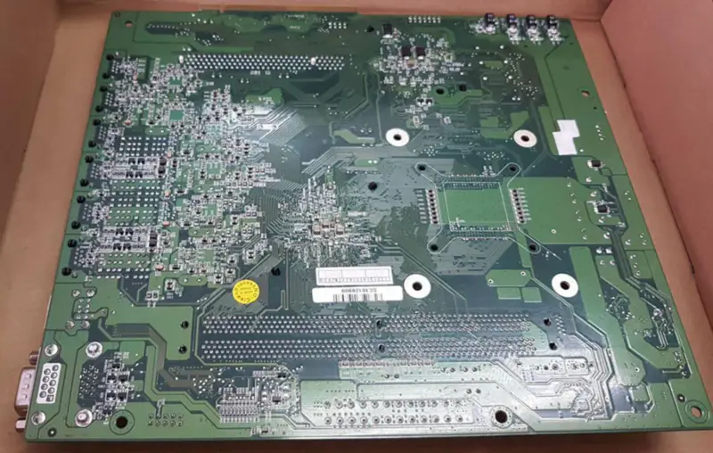 IEI ISP-9652-R10 Základní deska pro průmyslová zařízení