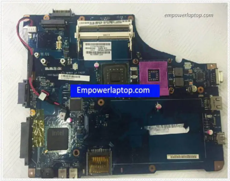 Toshiba K000093580 L450 L455 NBWAA LA-5822P Základní deska