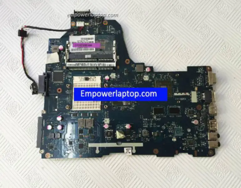 Toshiba SAEL C660 K000124380 LA-7201P Základní deska