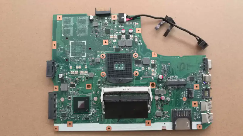 Základní deska Asus K55A
