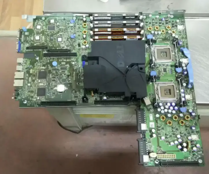 Základní deska serveru Dell PE1950 DT097 UR033 K649H D8635 NK937 G262C