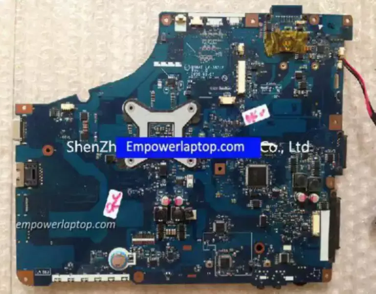 Toshiba SATELLITE L450 L450D LA-5831P K000085470 Základní deska