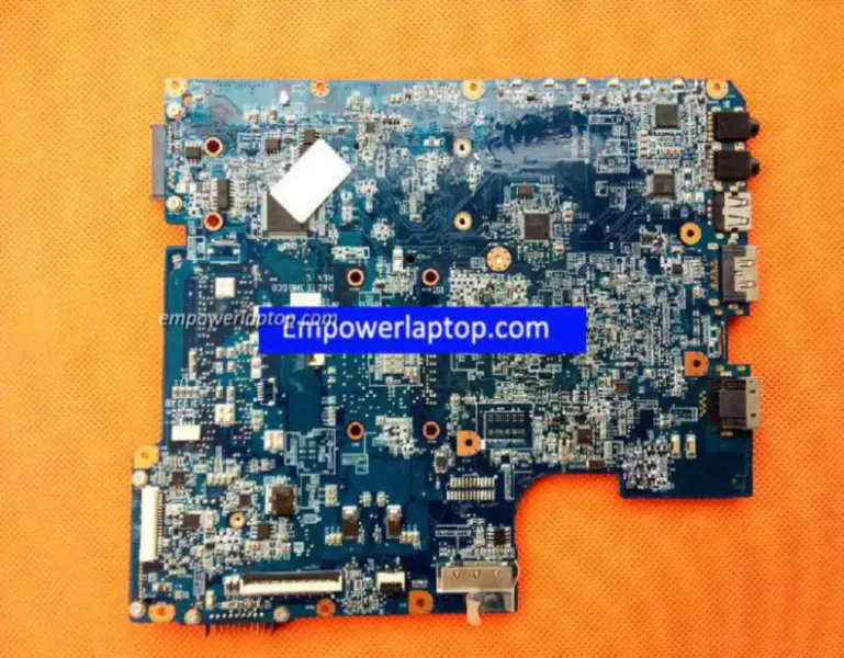 Základní deska Toshiba L645D