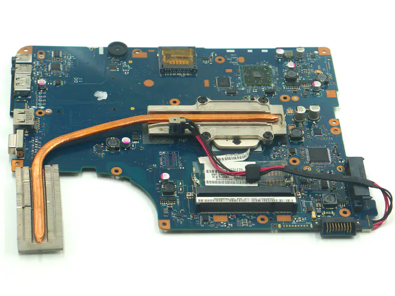 Toshiba Satellite 17'' L500D L505D NSWAE LA-5332P K000093250 Základní deska
