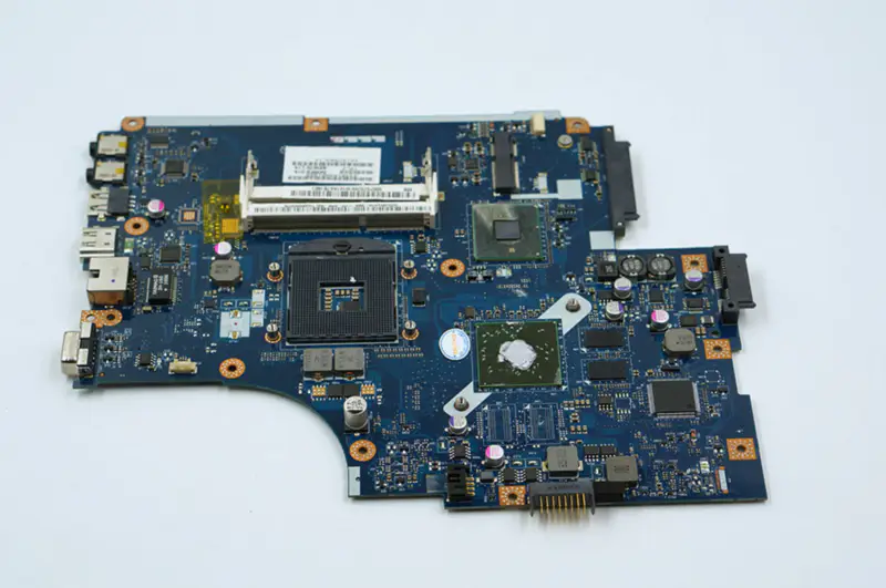 Základní deska Acer 5741G 5742G HD5470 512M LA-5891P