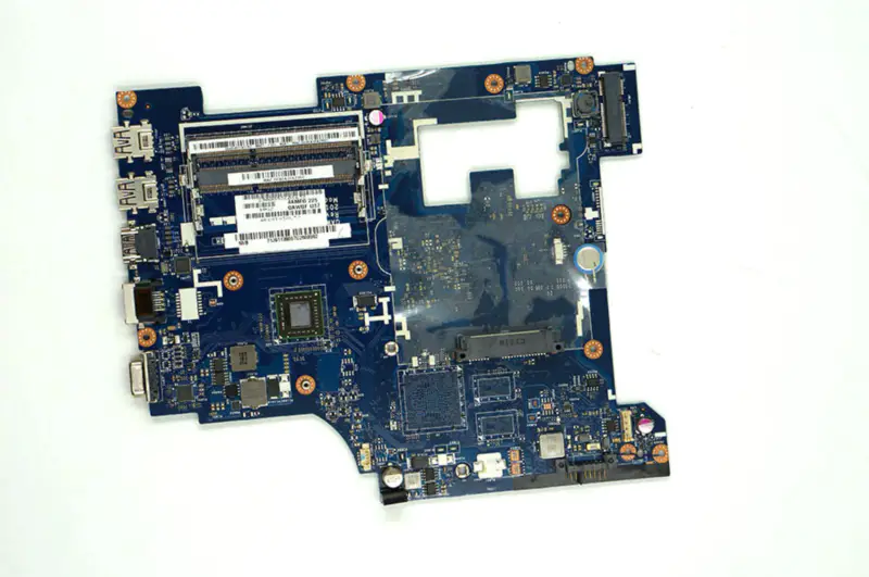 Základní deska Lenovo LA-8681P Rev 1.0 ideapad G485 G585 14" CMC70 CPU