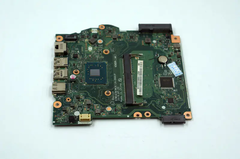 Základní deska Acer ES1-533 NBGFT11006 LA-D641P AM1NX000400