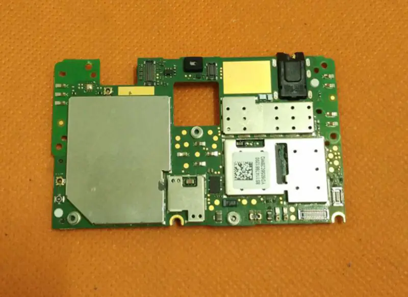 Lenovo K80M 5,5" FHD Intel Atom Z3560 Quad Core Základní deska 32G/64G