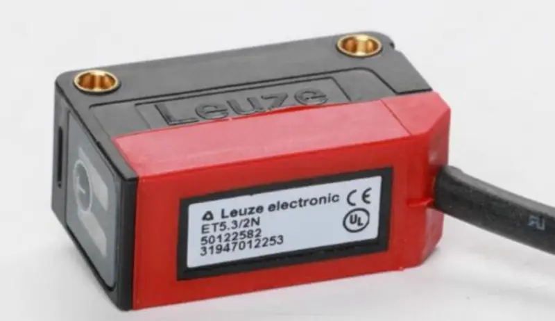 Senzor Leuze ET5.3/2N ET5.3/4P
