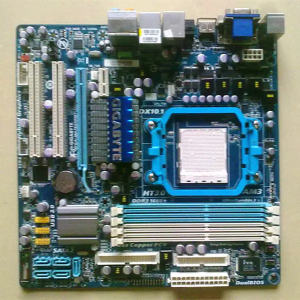Gigabyte GA-MA785GPMT-UD2H Základní deska MA785GPMT-UD2H 785G Socket AM3 DDR3 SATA2 USB2.0 Micro ATX